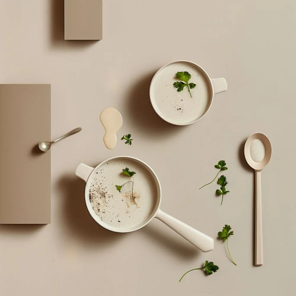 Image design de sauces avec de la coriandre moulue