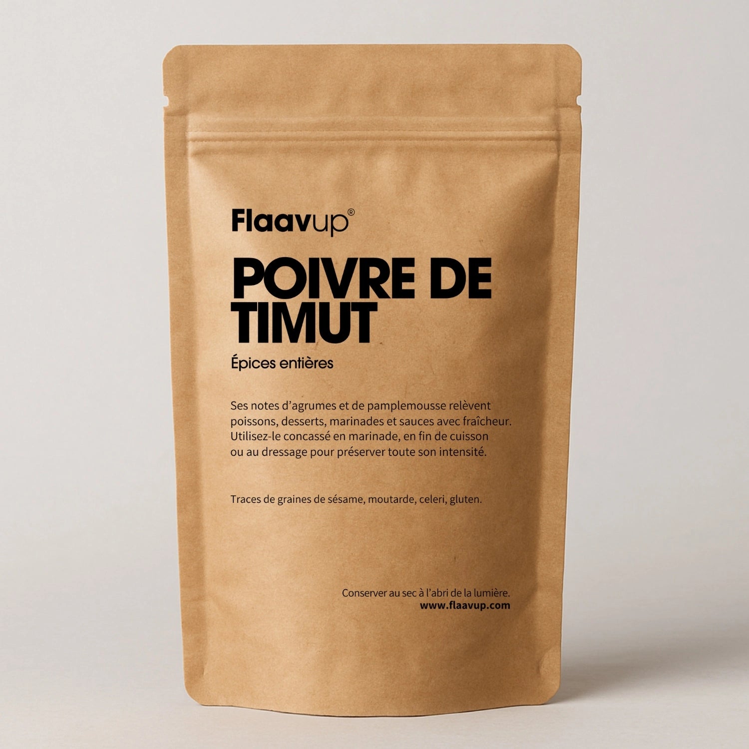 Paquet de poivre de Timut aussi appelé poivre du Sichuan