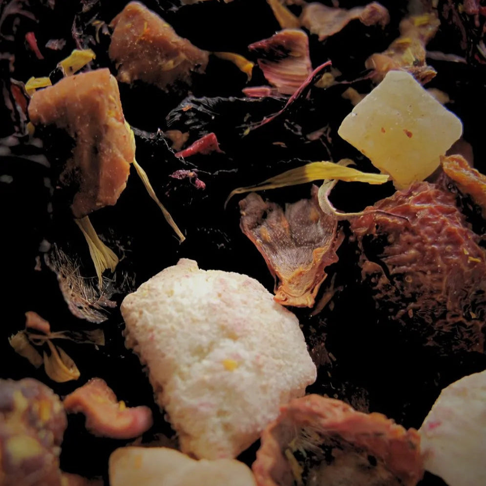 Zoom sur les fruits de l'infusion tropical