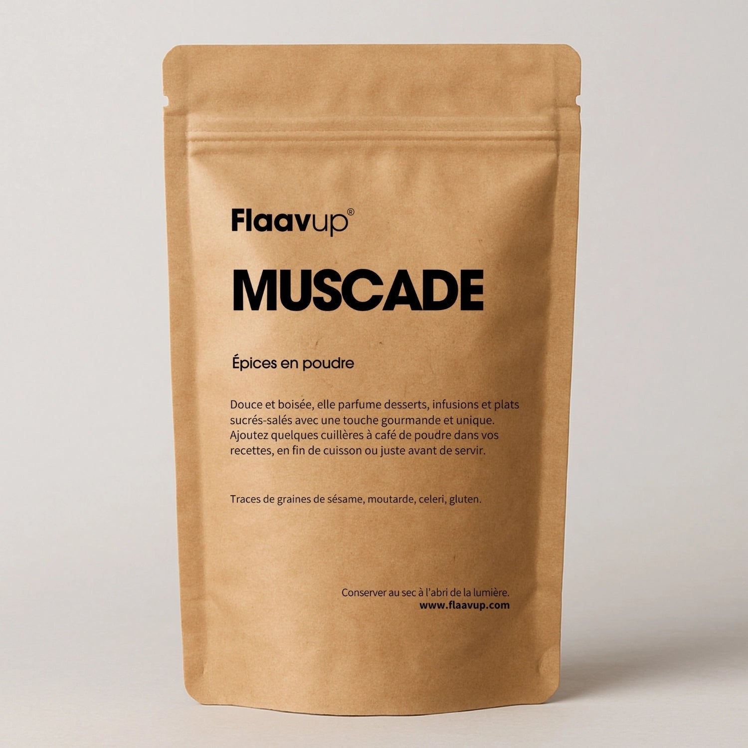 Paquet de noix de muscade en poudre